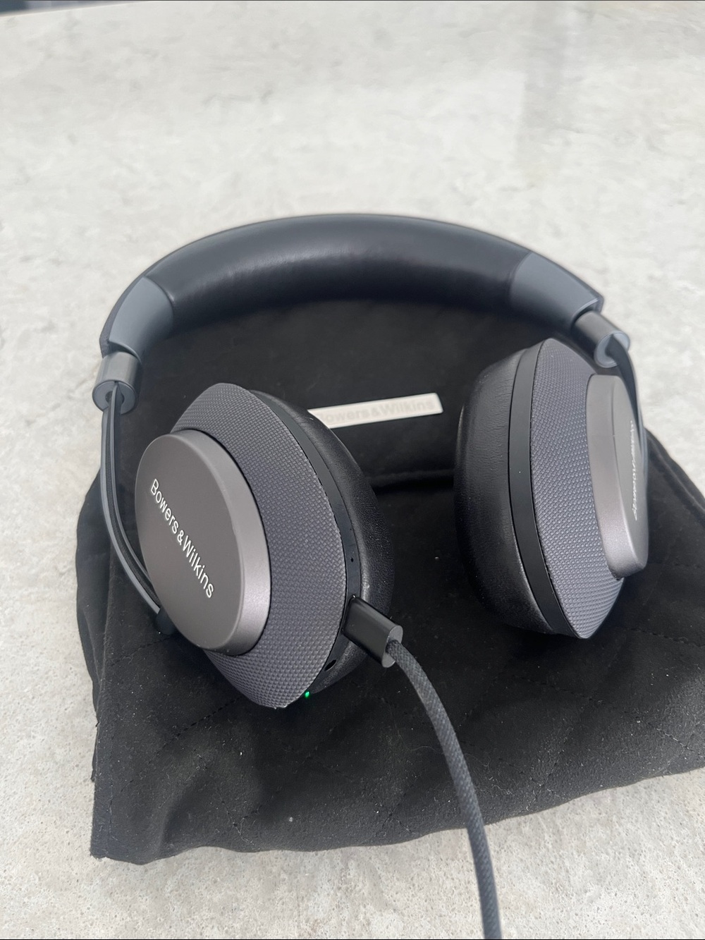Bowers & Wilkins PX Wireless Noise Cancelling Over-Ear Headphones FP39683